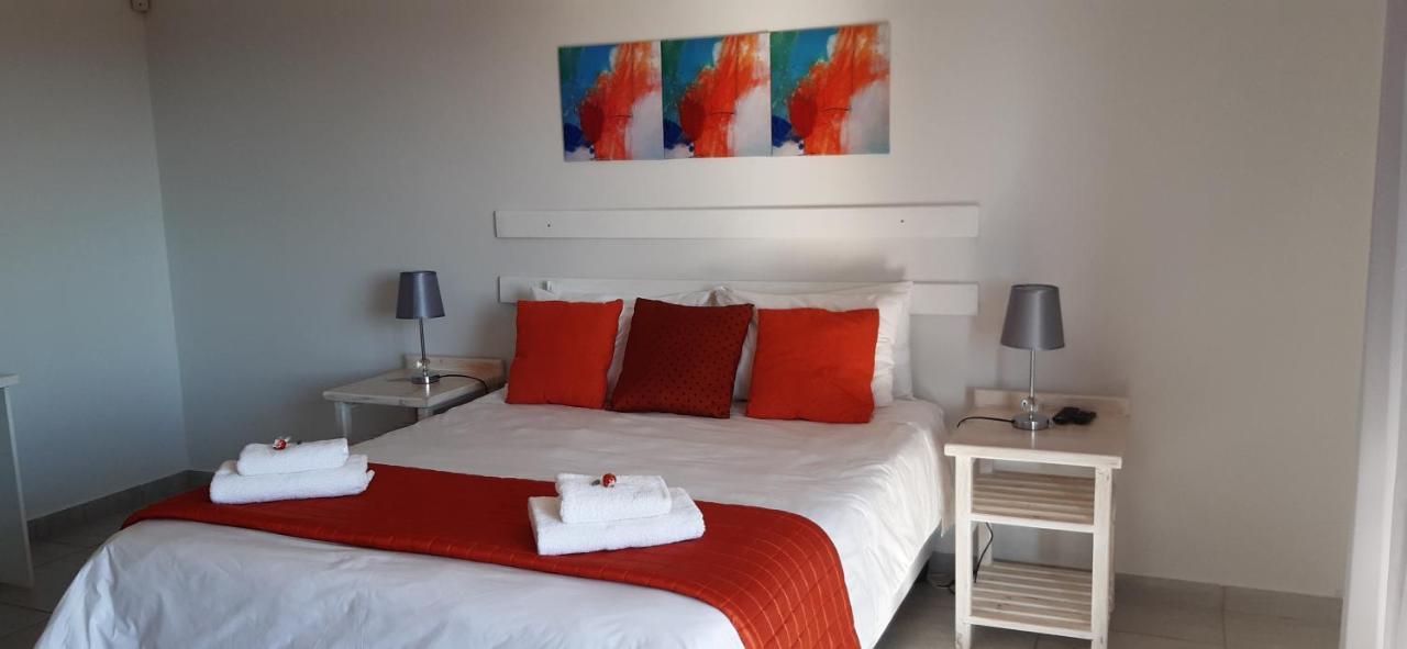 Ocean View Guest House Jeffreys Bay Exterior foto
